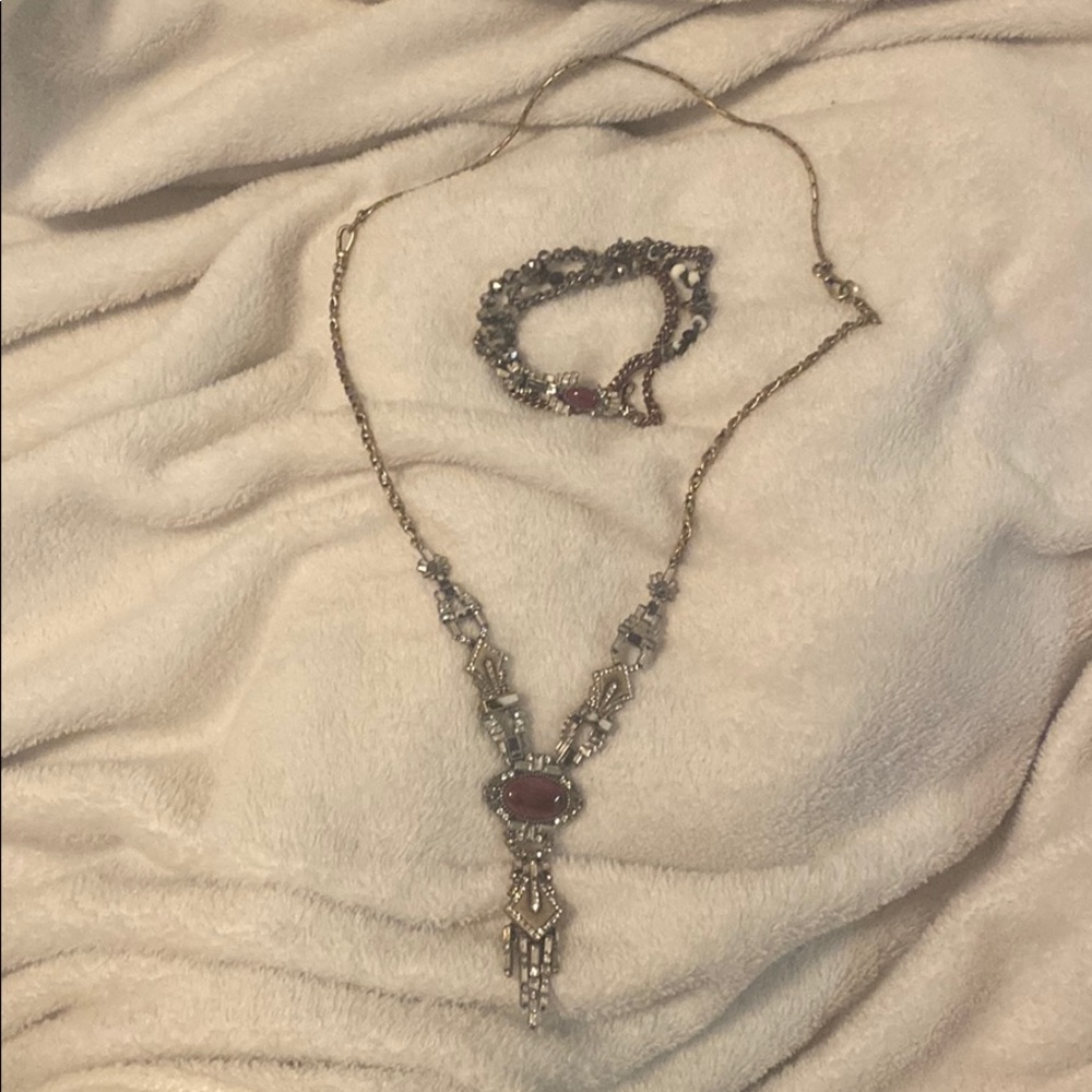 Chloe + Isabel necklace and bracelet